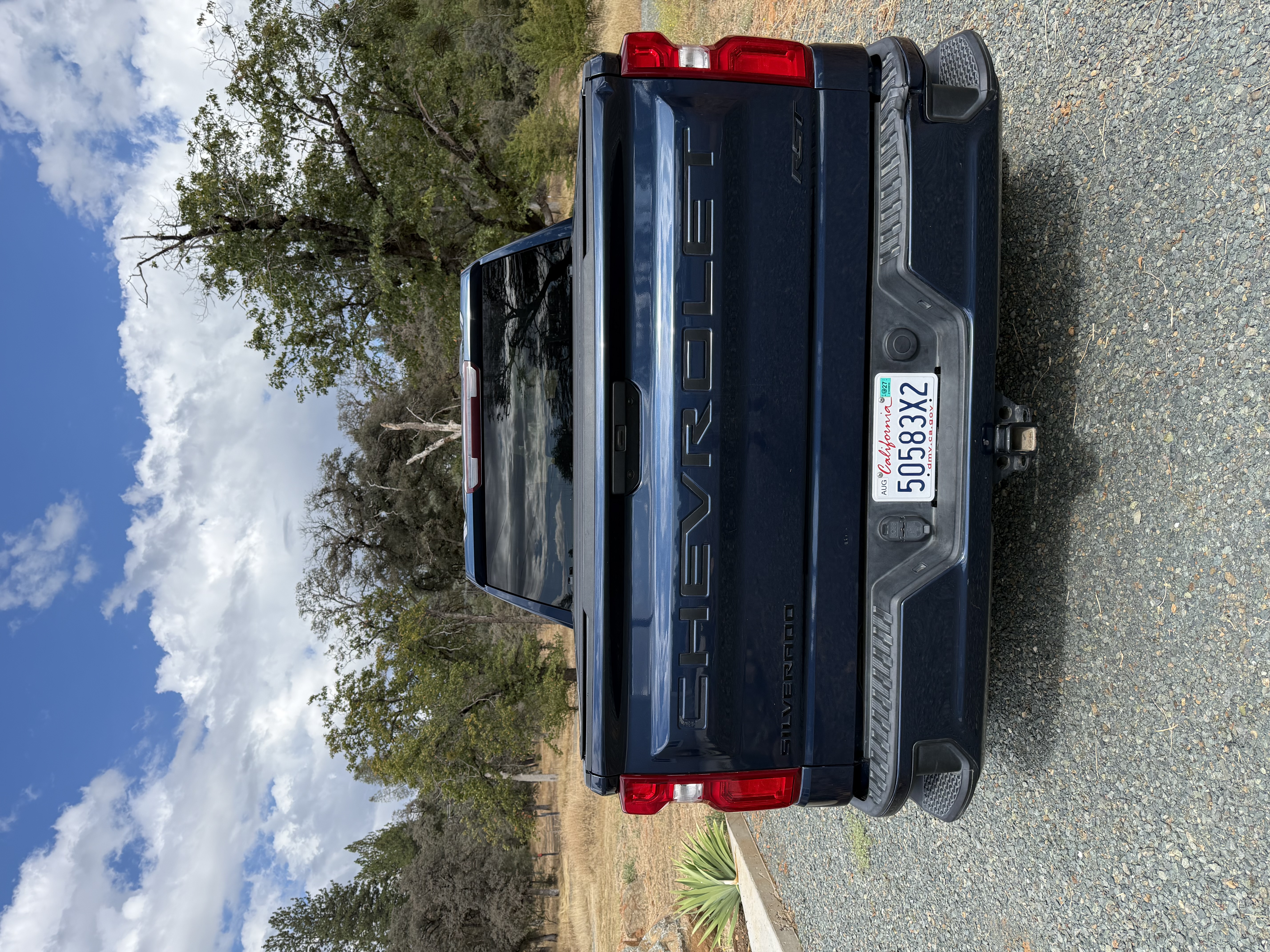 Used 2022 Chevrolet Silverado 1500 RST w/ LPO, Blackout Package AWD/4WD image 6