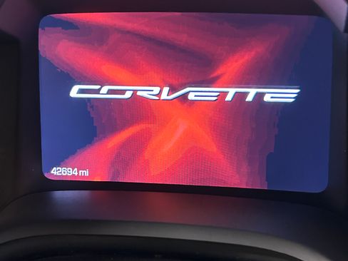 Used 2015 Chevrolet Corvette Stingray Coupe w/ 2LT Preferred Equipment Group image 10