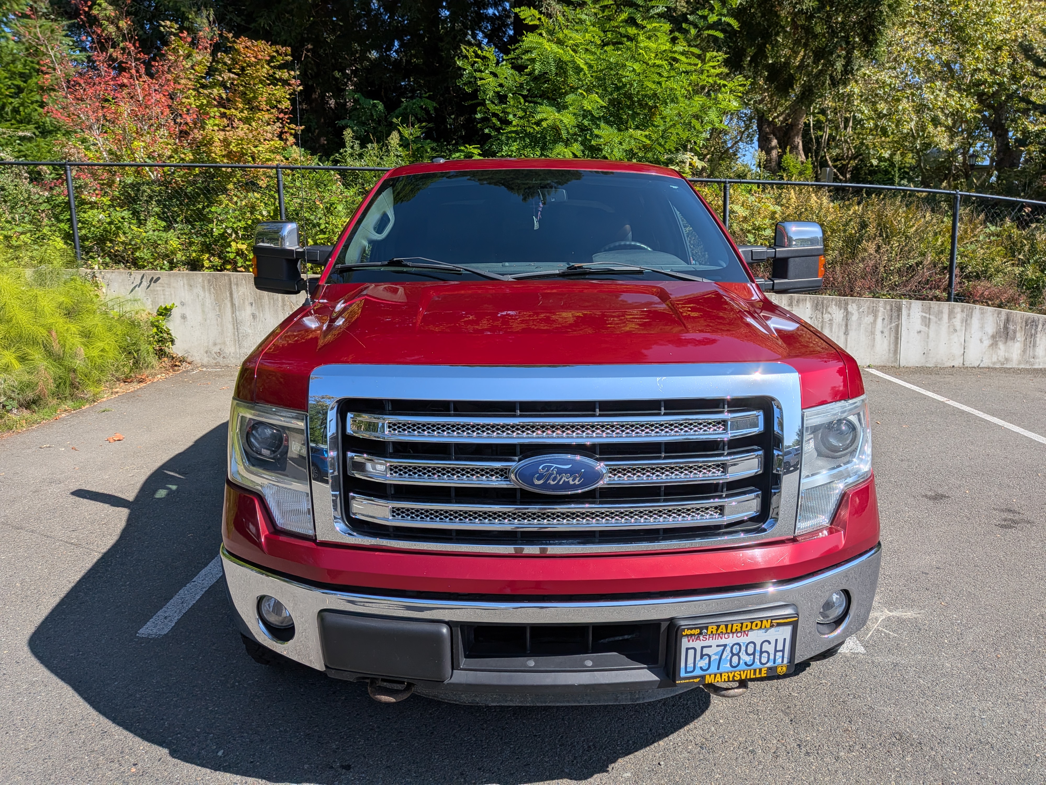 Used 2014 Ford F150 Lariat w/ Equipment Group 502A Luxury AWD/4WD image 11