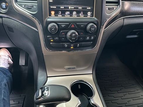 Used 2014 Jeep Grand Cherokee Limited w/ Trailer Tow Group IV RWD image 9