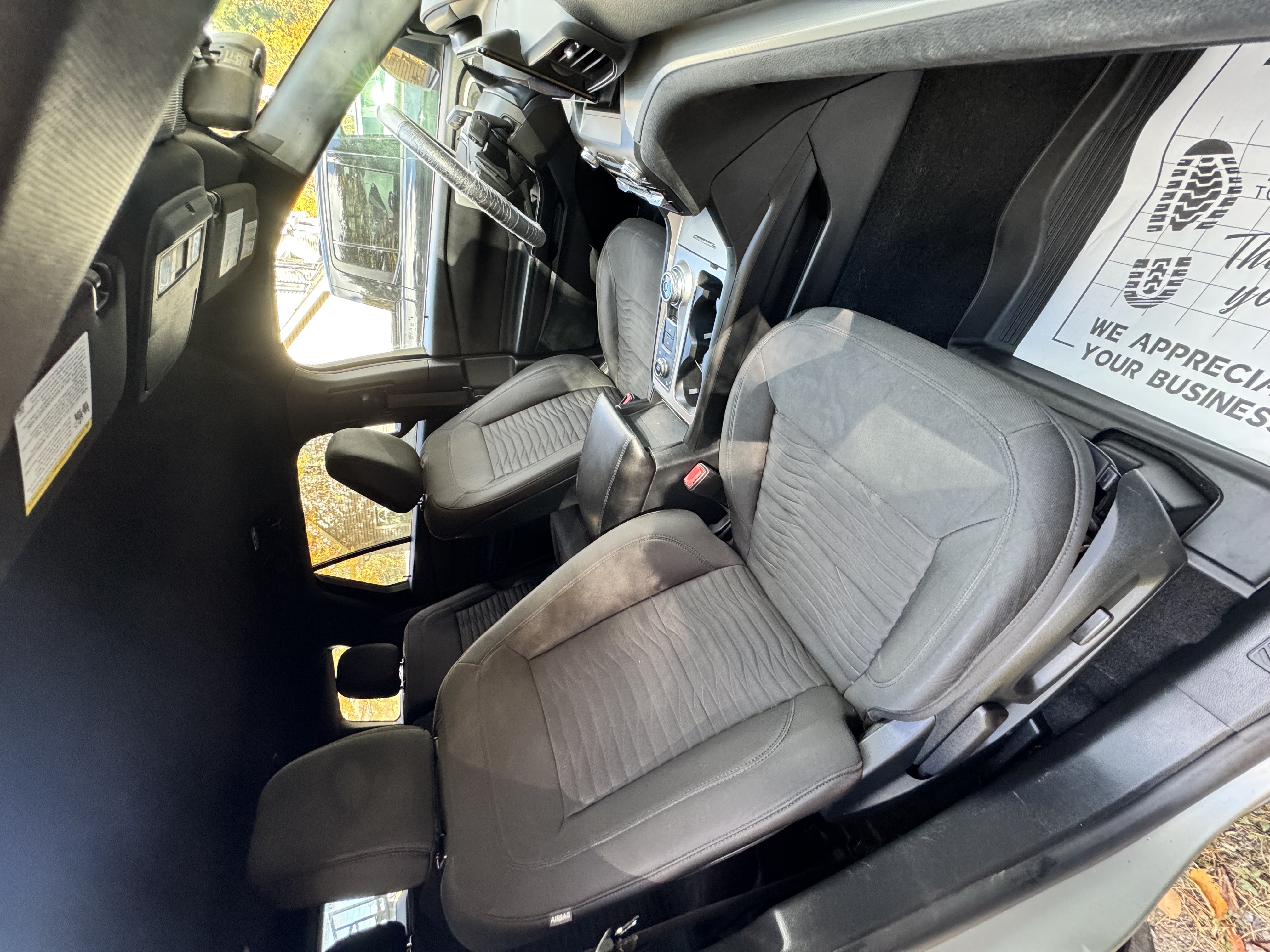 Used 2020 Ford Explorer XLT w/ Comfort Package AWD/4WD image 21