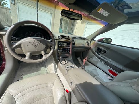 Used 2003 Chevrolet Corvette Coupe w/ Preferred Equipment Group image 18