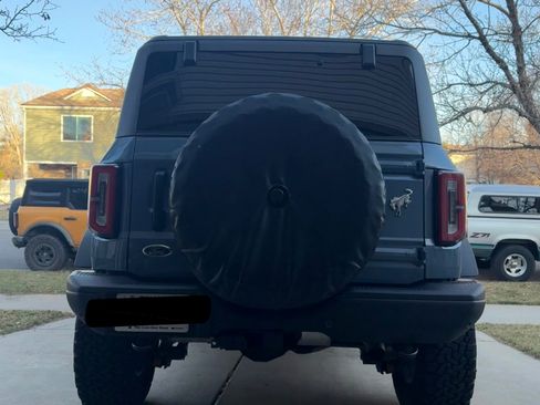 Used 2024 Ford Bronco Badlands image 4