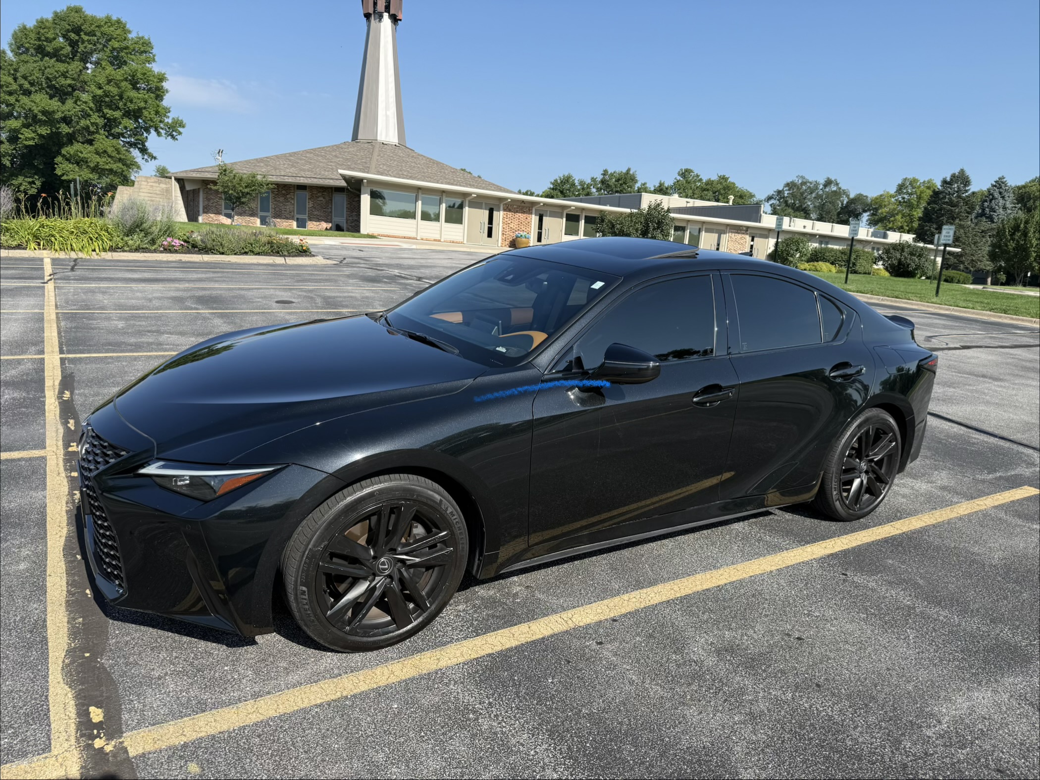 Used 2022 Lexus IS 300 AWD w/ Comfort Package image 1