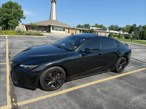 Used 2022 Lexus IS 300 AWD w/ Comfort Package image 1