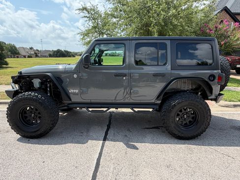 Used 2020 Jeep Wrangler Unlimited Sport S AWD/4WD image 6