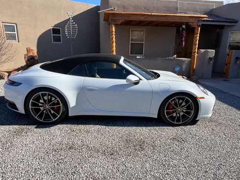 Used 2022 Porsche 911 Carrera 4S image 4