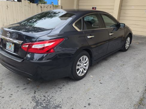 Used 2017 Nissan Altima 2.5 S w/ Power Driver Seat Package image 9