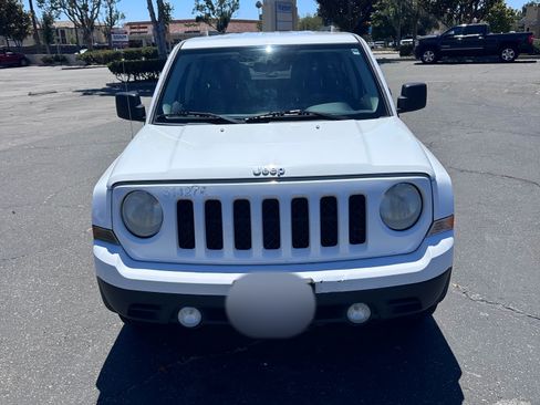Used 2014 Jeep Patriot Sport FWD image 18