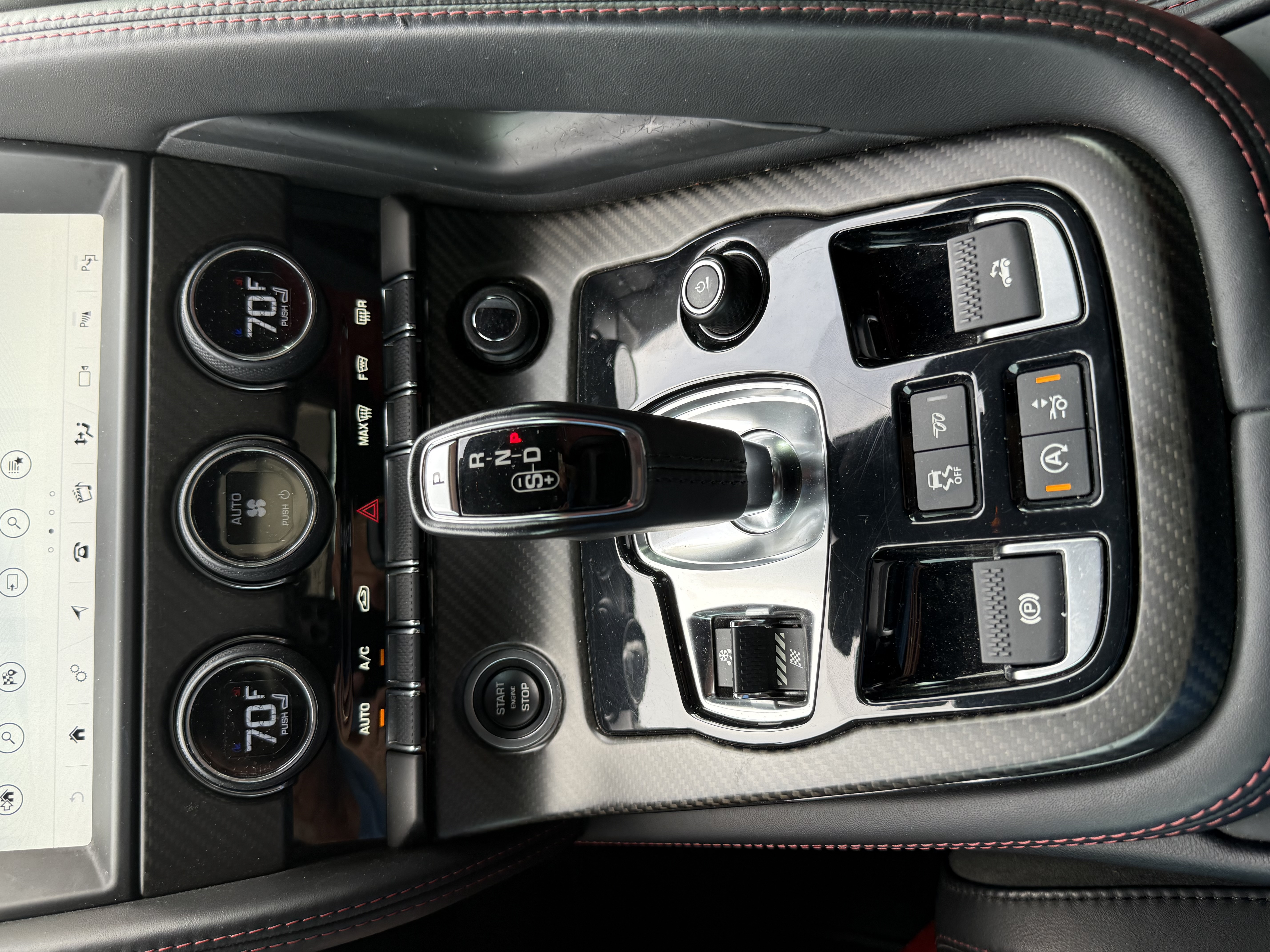 Used 2019 Jaguar F-TYPE R AWD/4WD image 18