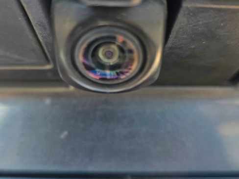 Used 2021 Toyota Highlander XLE image 20