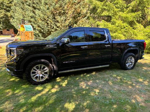 Used 2022 GMC Sierra 1500 Denali AWD/4WD image 6
