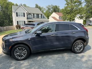 Used 2025 Cadillac XT4 Premium Luxury w/ Technology Package AWD/4WD image 8