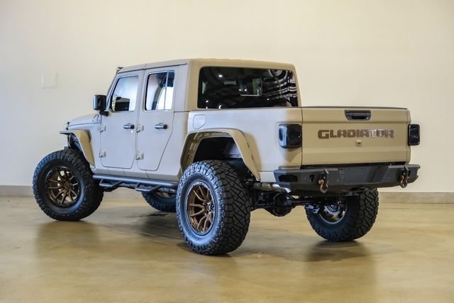 Used 2024 Jeep Gladiator Sport AWD/4WD image 12
