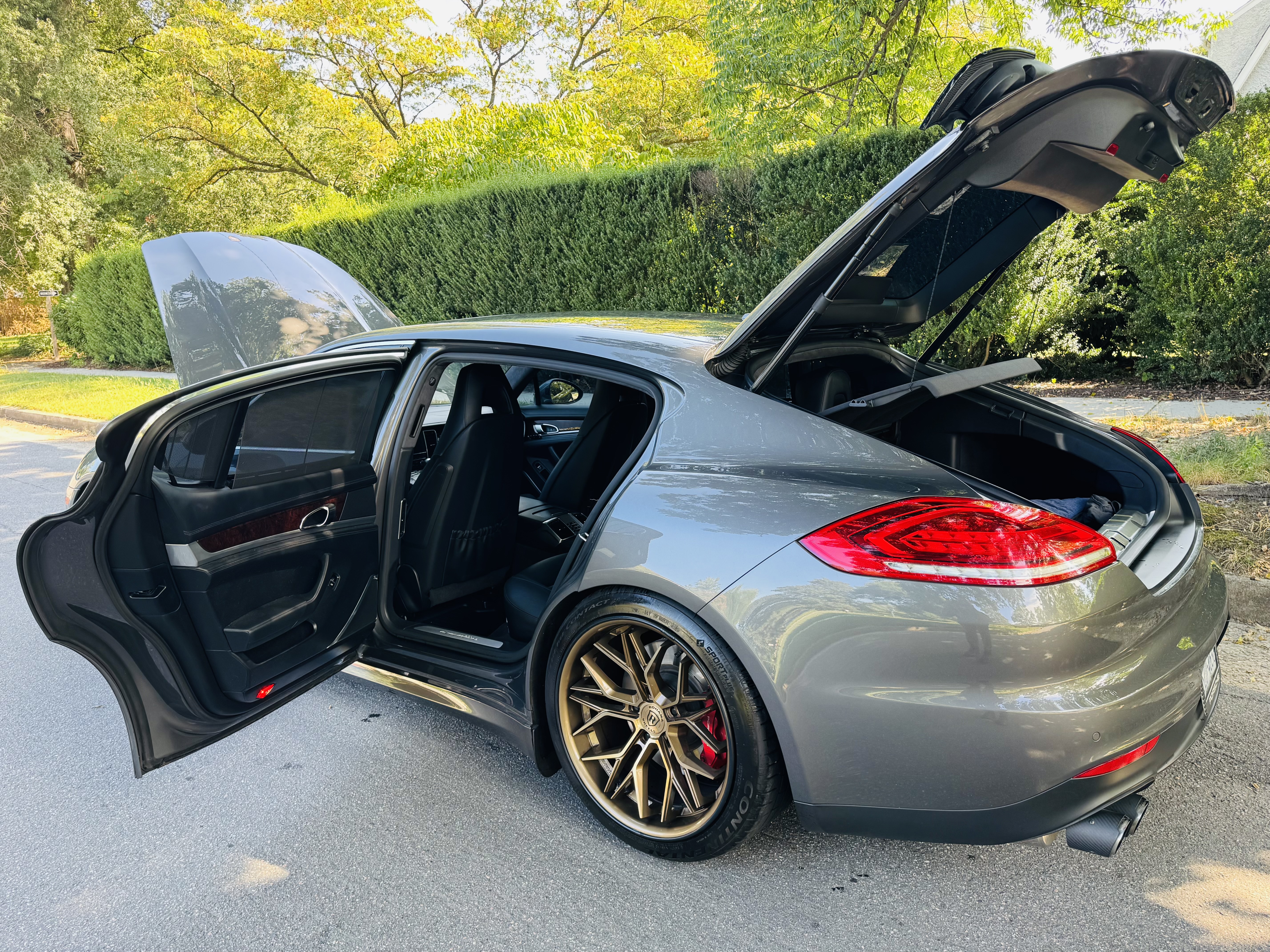 Used 2014 Porsche Panamera Turbo Executive AWD/4WD image 5