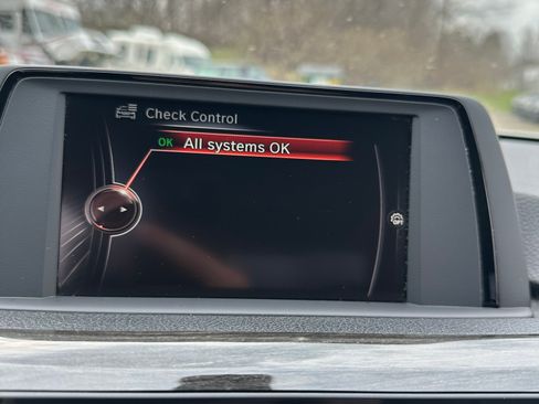 Used 2015 BMW 328i xDrive Sedan image 12