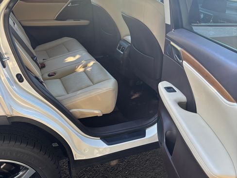 Used 2020 Lexus RX 350 FWD w/ Premium Package image 21