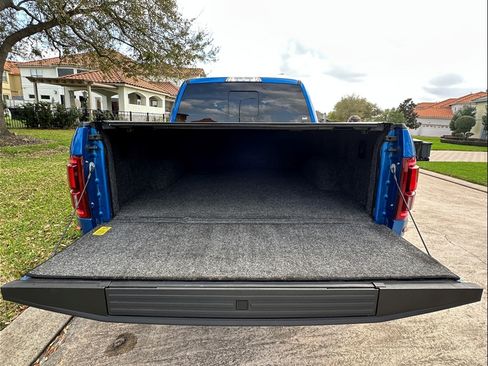 Used 2019 Ford F150 Raptor w/ Equipment Group 802A Luxury image 6