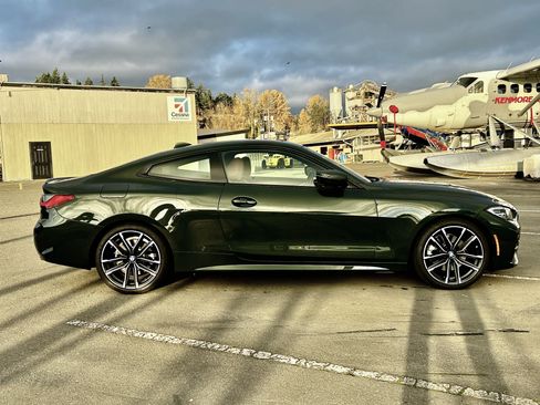 Used 2022 BMW 430i xDrive Coupe w/ M Sport Package image 5