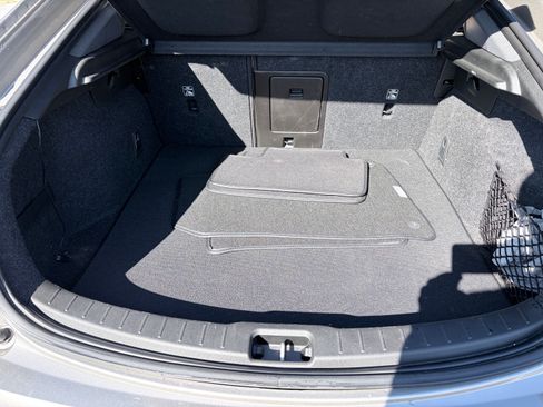 Used 2021 Polestar Polestar 2 w/ Performance Package image 29