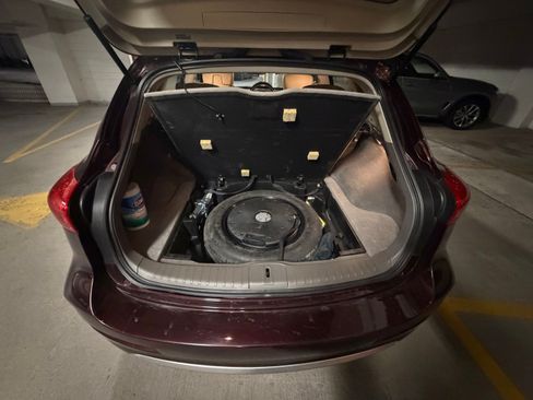 Used 2017 INFINITI QX50 AWD w/ Technology Package image 8