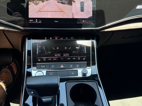 Used 2019 Audi Q8 Premium Plus w/ Premium Plus AWD/4WD image 13