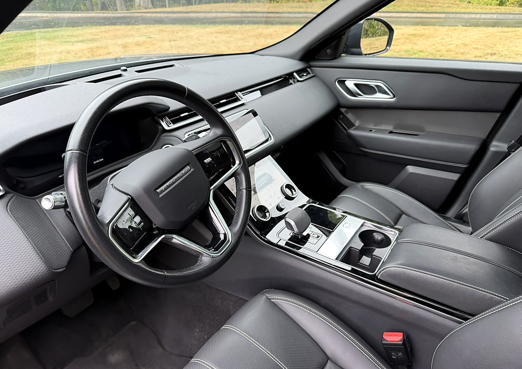 Used 2021 Land Rover Range Rover Velar S AWD/4WD image 8