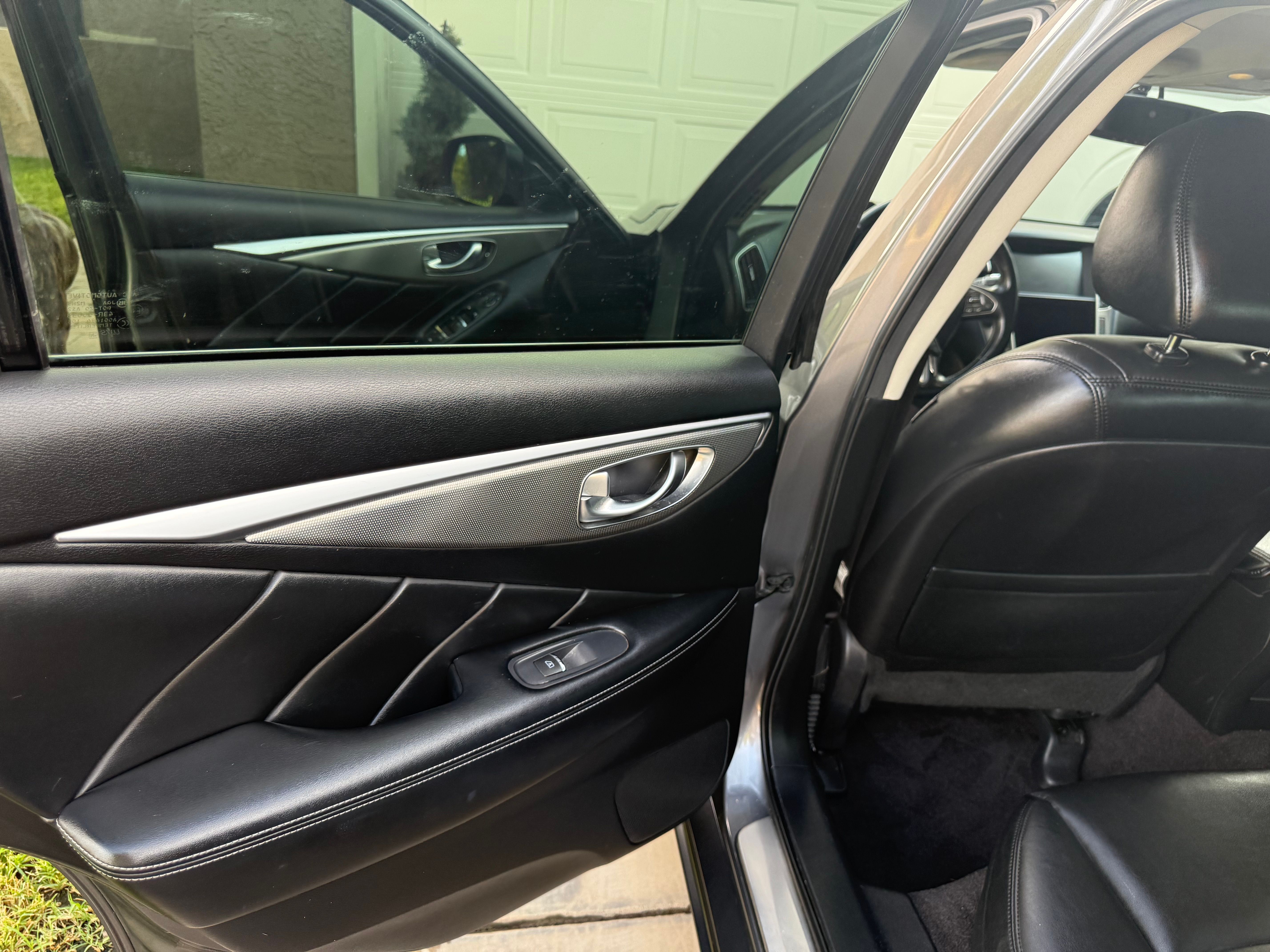 Used 2014 INFINITI Q50 Premium w/ Spare Tire Package RWD image 21