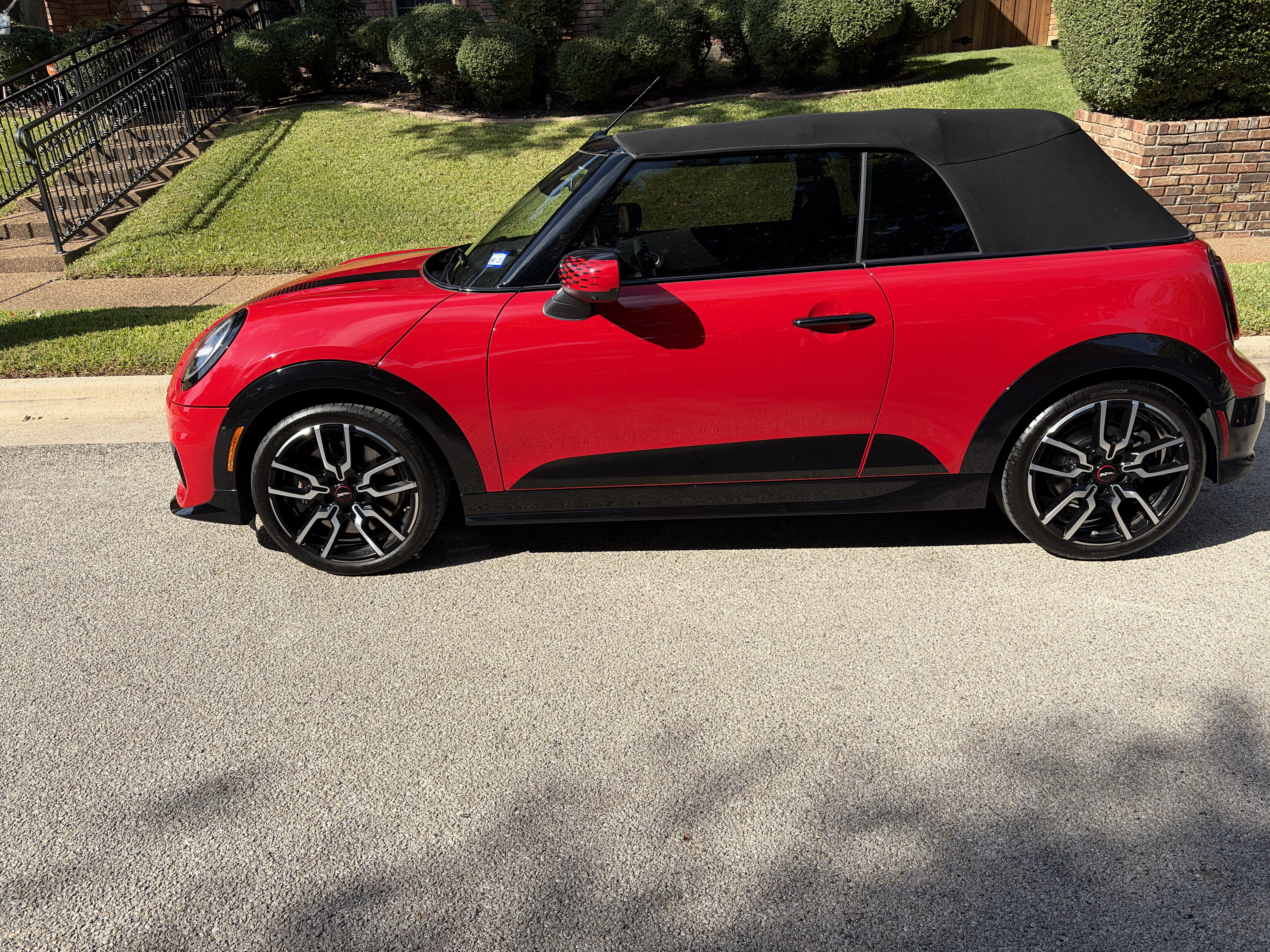 Used 2026 MINI Cooper S FWD image 1