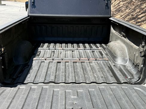 Used 2013 Chevrolet Silverado 2500 LTZ w/ LTZ Plus Package RWD image 4