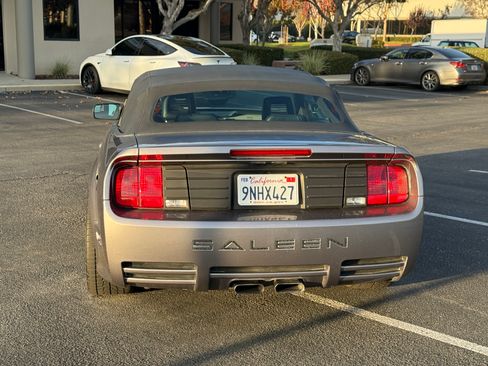 Used 2006 Ford Mustang GT image 23