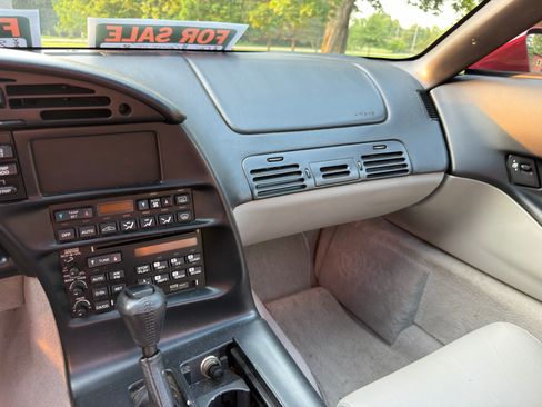 Used 1995 Chevrolet Corvette Coupe RWD image 20