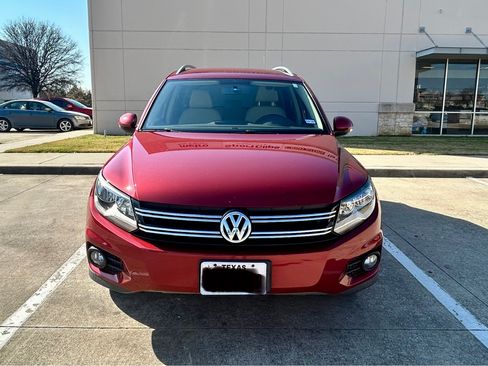Used 2014 Volkswagen Tiguan SE image 5