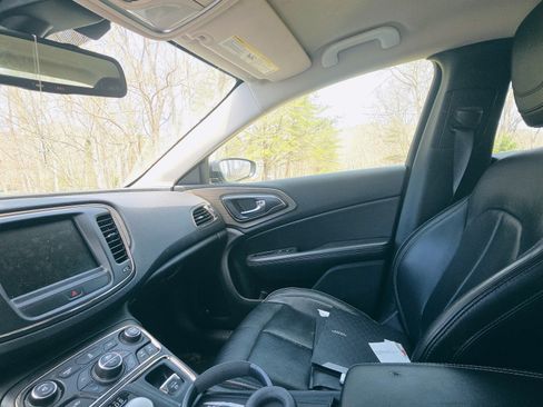 Used 2015 Chrysler 200 C w/ Navigation & Sound Group I image 14