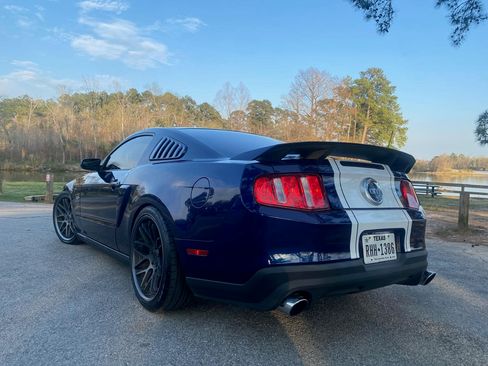 Used 2012 Ford Mustang GT Premium w/ Electronics Pkg image 4