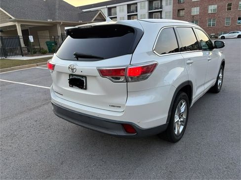 Used 2014 Toyota Highlander Limited FWD image 6