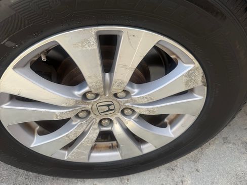 Used 2015 Honda Odyssey EX image 12