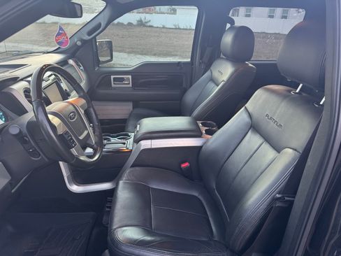 Used 2014 Ford F150 Platinum image 10