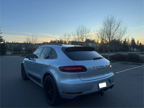 Used 2017 Porsche Macan GTS image 10