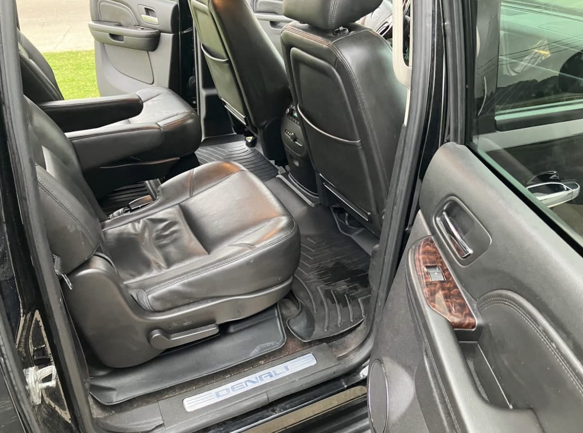 Used 2013 GMC Yukon XL Denali AWD/4WD image 5