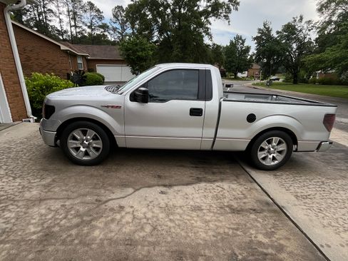 Used 2012 Ford F150 STX w/ STX Decor Pkg RWD image 5