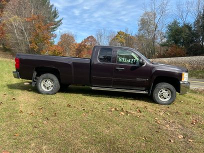 Used 2009 Chevrolet Silverado 2500 LT w/ Exterior Plus Package