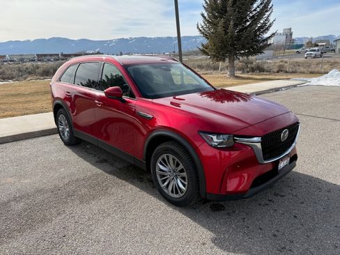 Used 2024 MAZDA CX-90 3.3 Turbo w/ Preferred Plus image 9