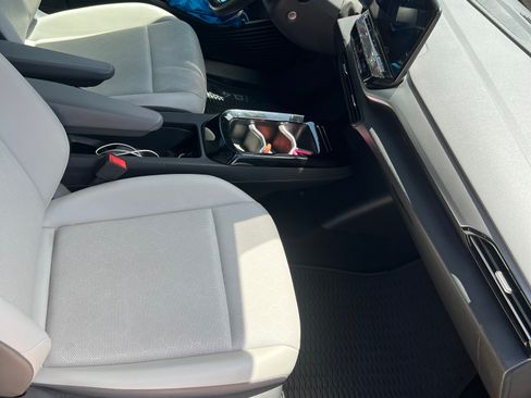 Used 2021 Volkswagen ID.4 Pro S image 11