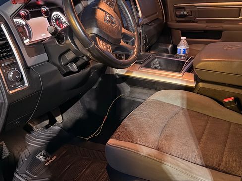 Used 2015 RAM 1500 Big Horn image 14