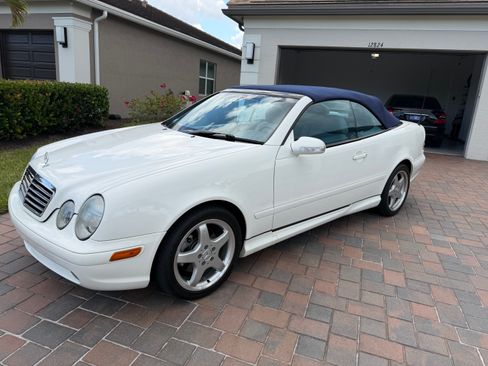Used 2002 Mercedes-Benz CLK 430 Cabriolet image 1
