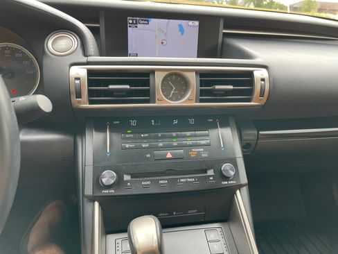 Used 2014 Lexus IS 250 AWD image 23