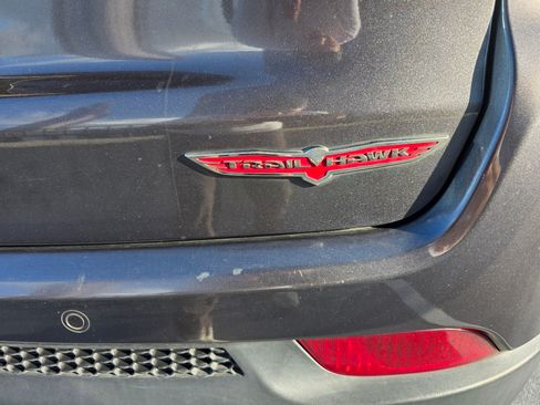 Used 2019 Jeep Compass Trailhawk w/ Leather Interior Group image 11