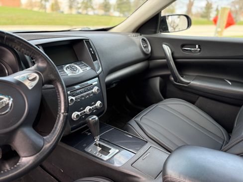 Used 2013 Nissan Maxima 3.5 SV w/ SV Value Pkg FWD image 12
