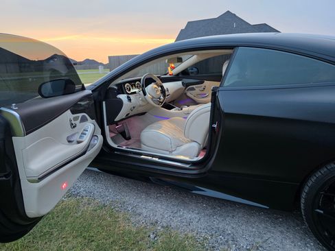 Used 2015 Mercedes-Benz S 63 AMG 4MATIC Coupe image 6